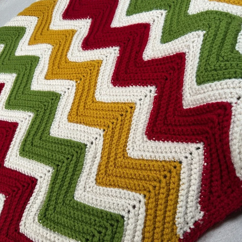 Handmade Crochet Chevron Afghan Throw Blanket Multicolor Zig‎ Zag Retro mustard